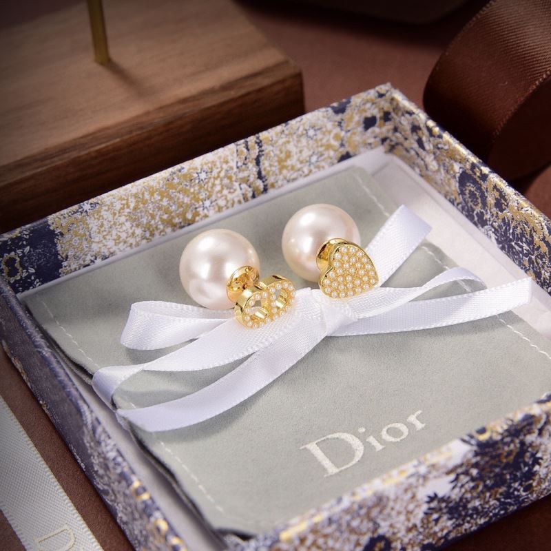 chr1st1an D10r earrings